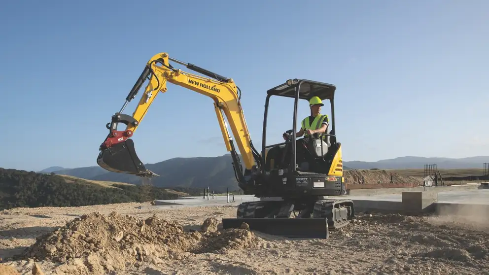 E19D Mini Excavator - Image 3