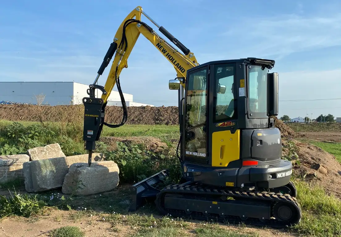 E42D Mini Excavator SERVICEABILITY