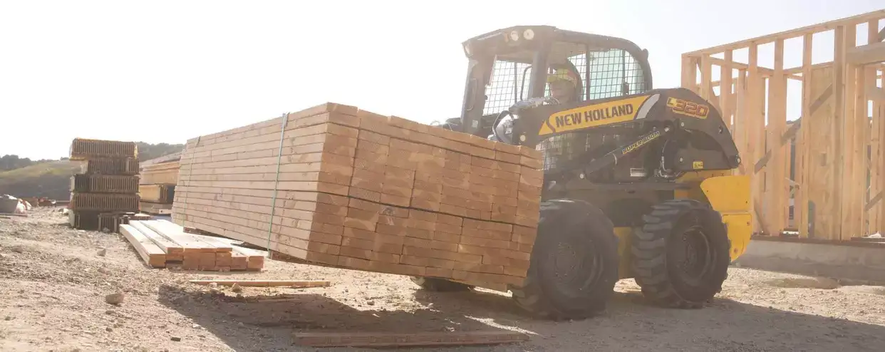L320 Skid Steer Loader SAVE TIME BETWEEN JOBSITES