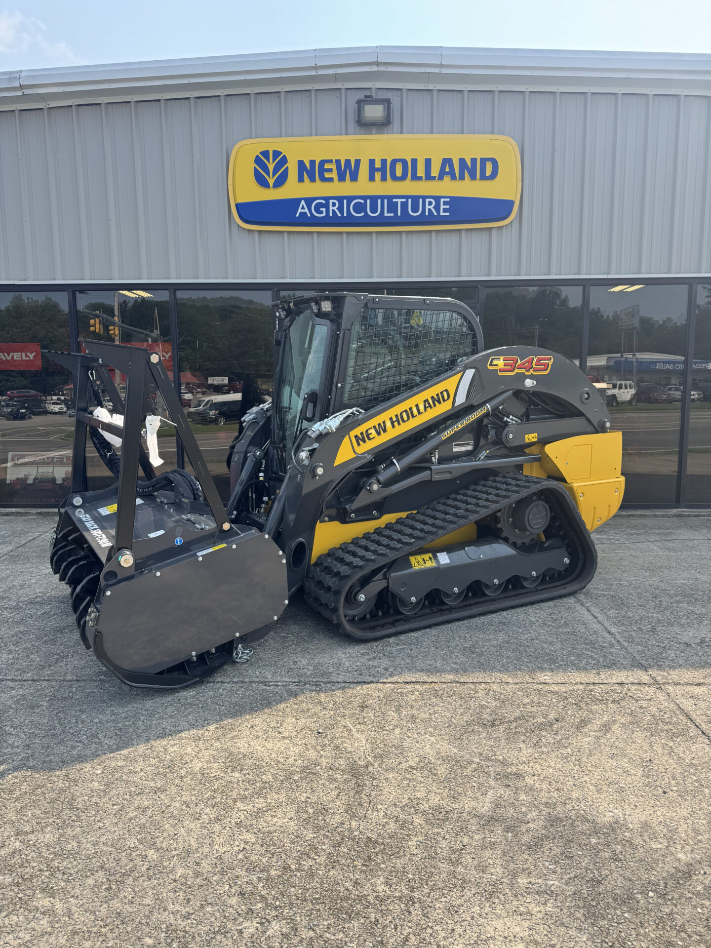 New Holland C345 Compact Track Loader w/mulcher